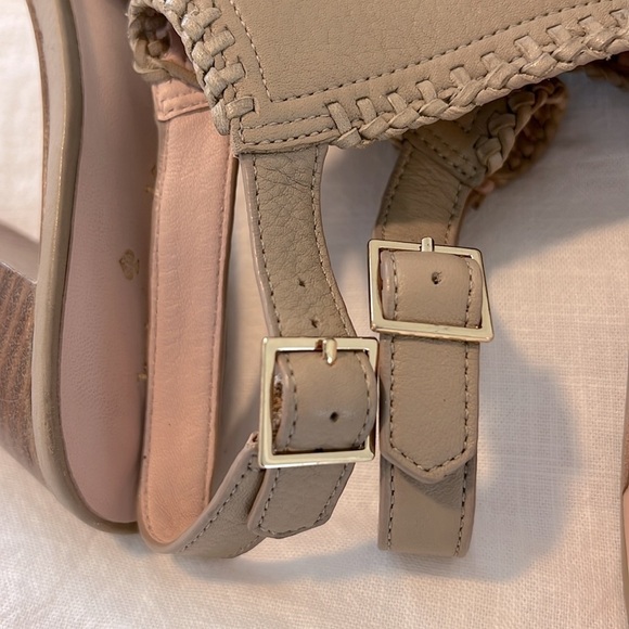 Kate Spade New York Orlene Peep Toe Block Heel Sandals Pale Taupe Size 9 - Picture 15 of 15